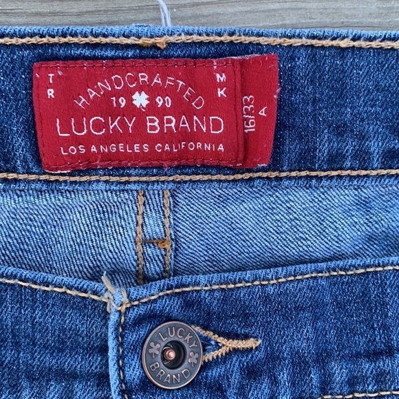 Lucky Brand Sweet N Straight Jeans - Picture 4 of 11